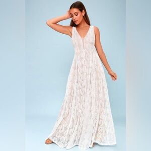 Eliana White Lace Maxi Dress Size Small